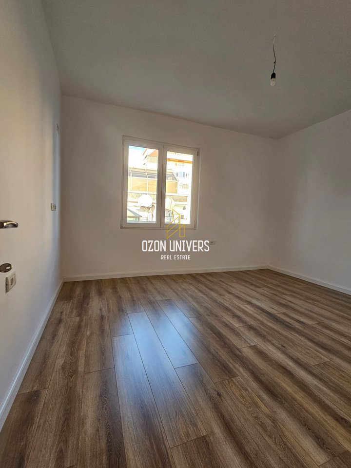 2+1 apartment for sale on Kavaja Street!