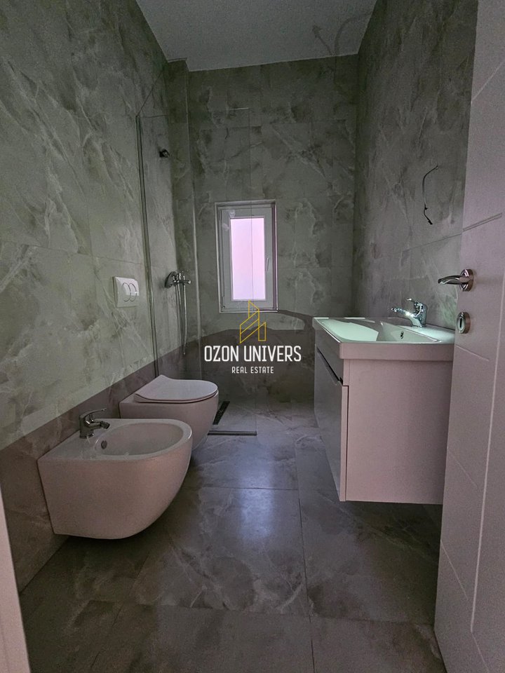 2+1 apartment for sale on Kavaja Street!