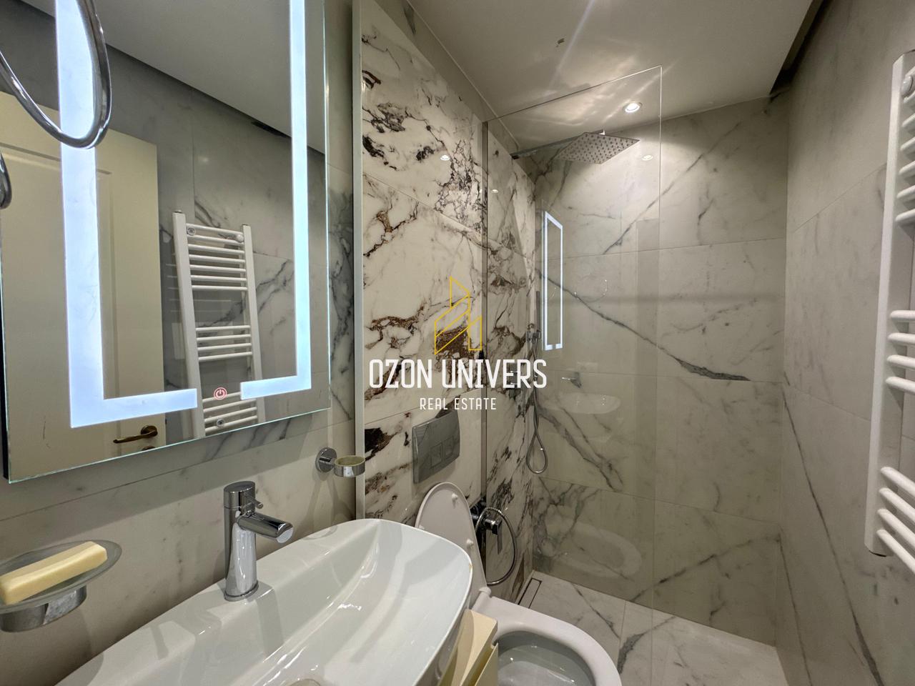 Apartament modern 4+1 për qira në Laprakë!