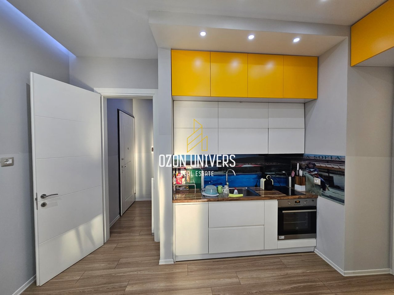 Apartament 1+1+Post Parkimi Me Qira Tek Kompleksi Deliorgji !