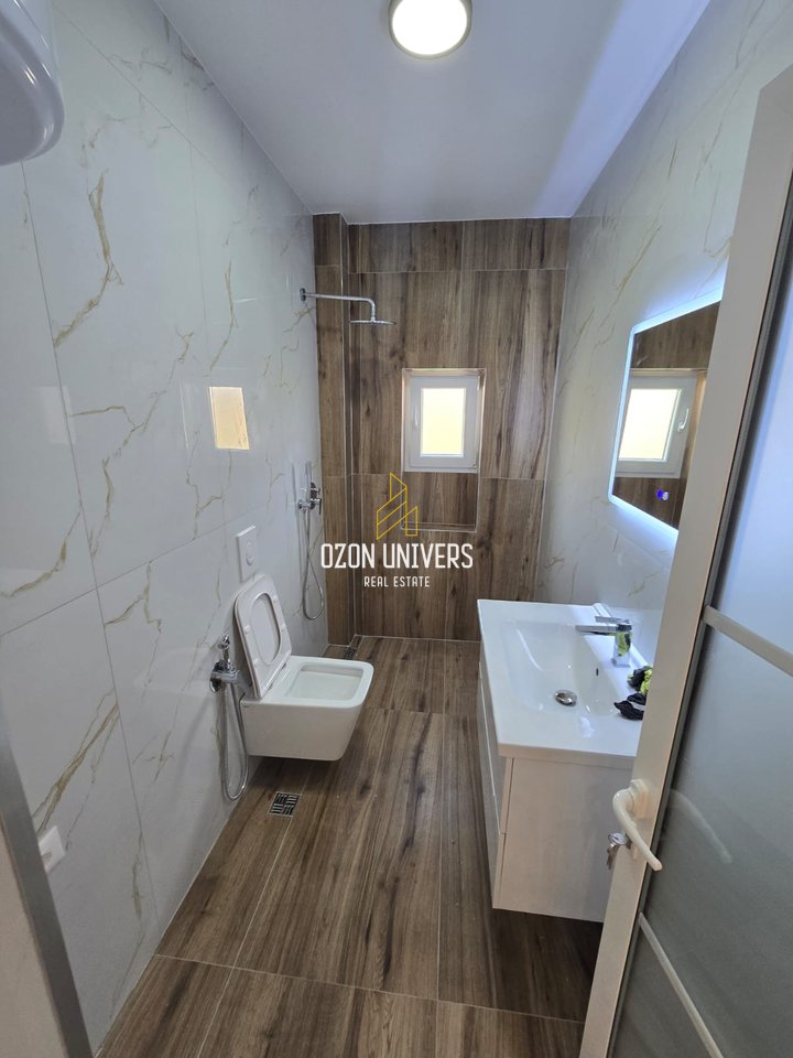 Shitet Apartament 2+1+2 te Myslym Shyri – Pranë Shkollës “Pjetër Budi”