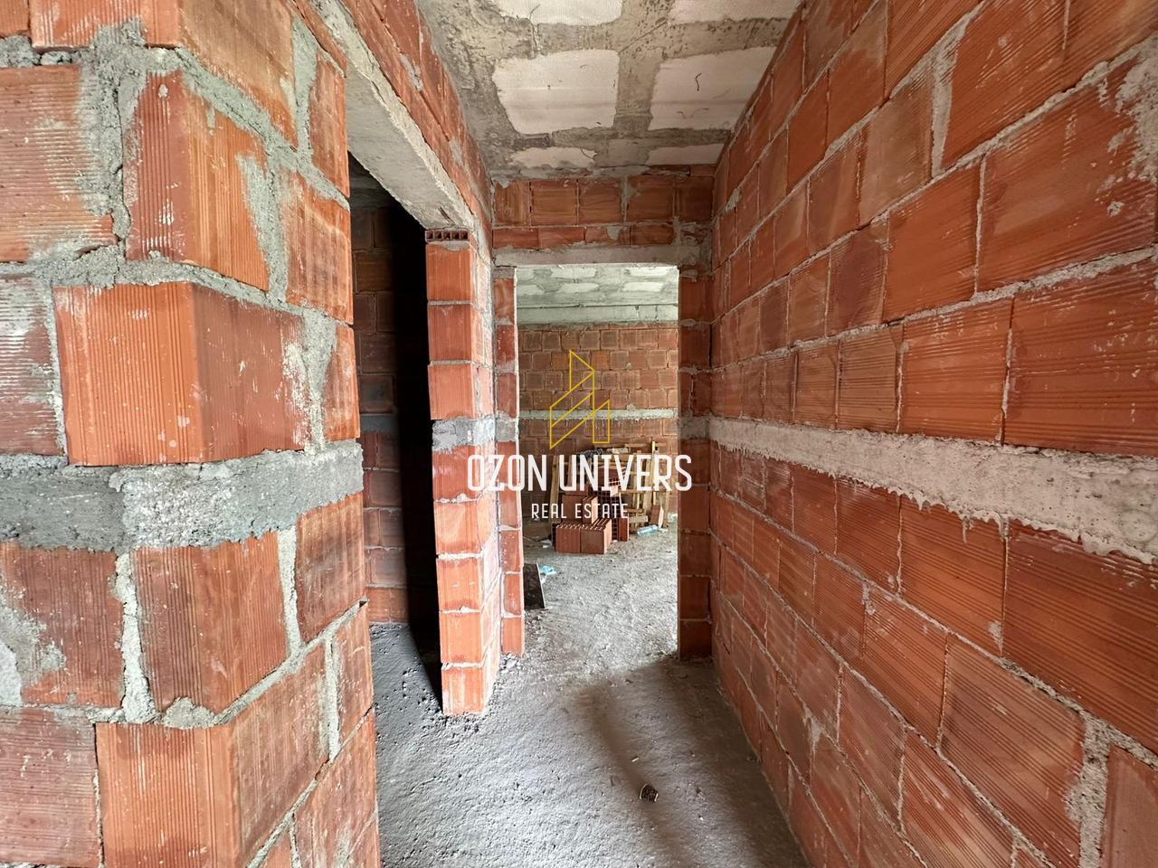 OCCASIONE: Appartamento 2+1 in vendita in Via Hito Cako, Astir!