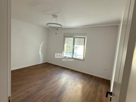 Apartament 1+1 në shitje tek Rruga Kongresi i Manastirit