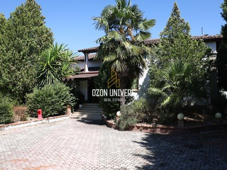 Vendesi in vendita a Berat!