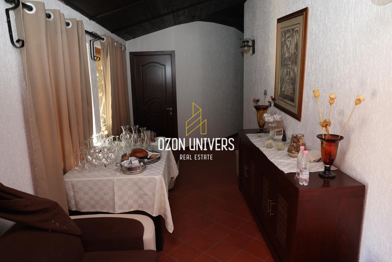 Vendesi in vendita a Berat!