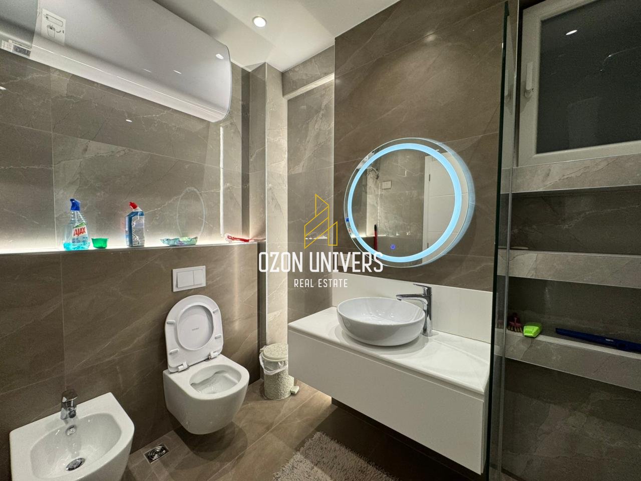 Apartament 2+1+2 për qira tek Kompleksi FZ, Liqeni i Thatë!