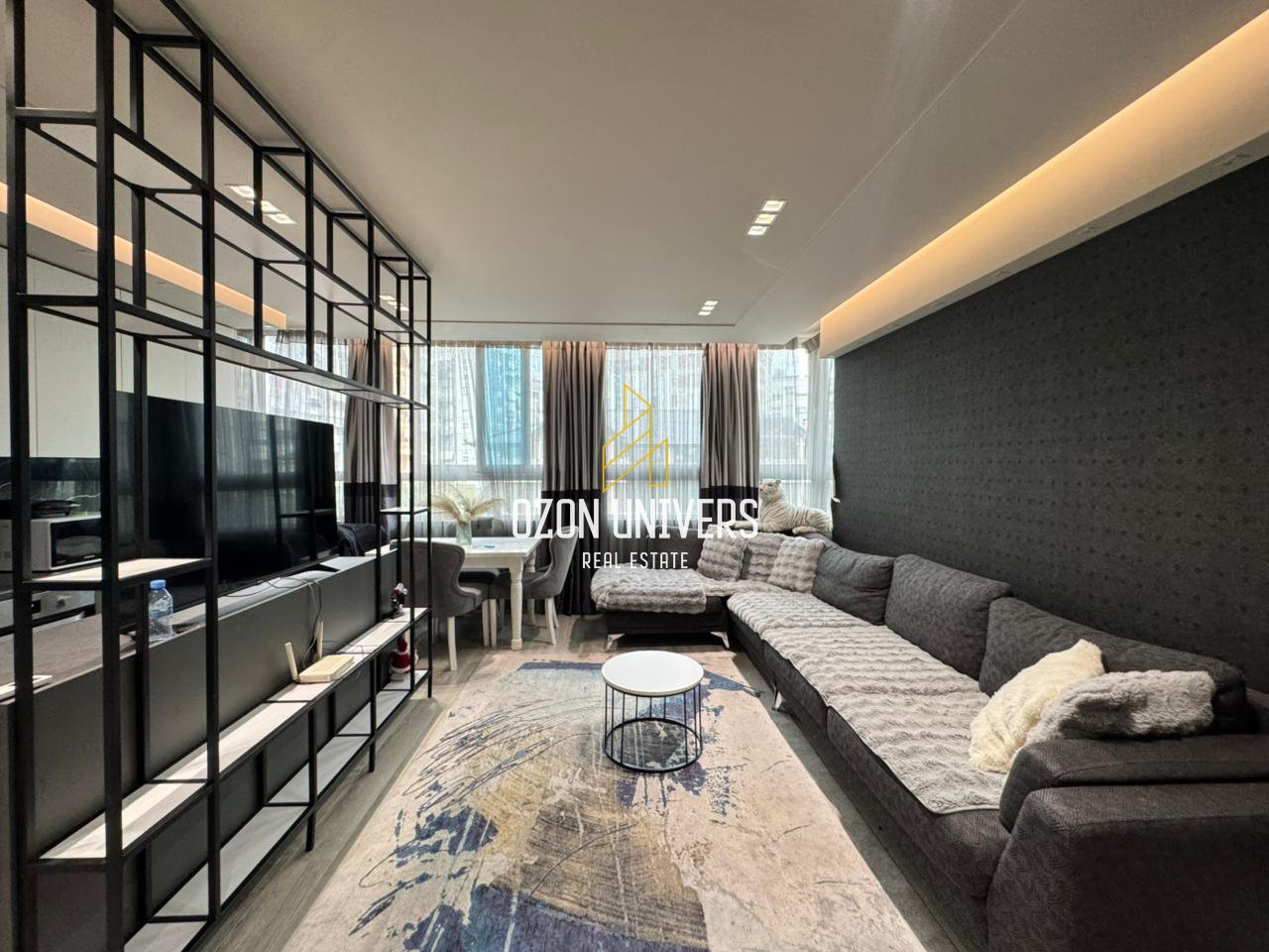 Apartament modern 2+1 për shitje tek Komuna e Parisit!