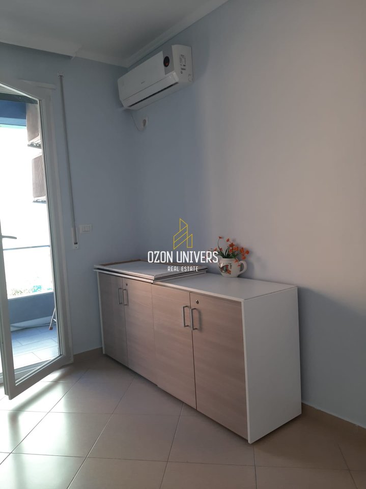 Ambient Biznesi për qira, në Qendër