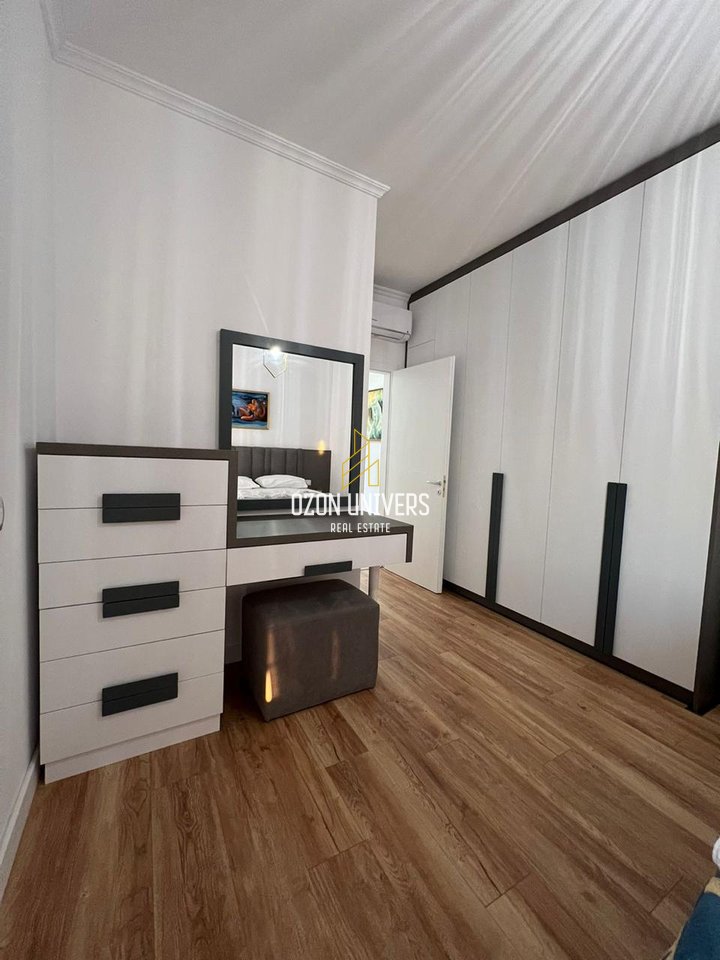 2+1 Apartment + Parking for rent near Pazari i Ri!