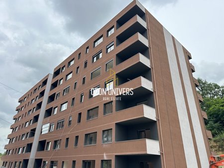 OKAZION! Apartament 2+1+2 për shitje tek Bellevue Residence, Rruga e Elbasanit, përballe Xibrakut!