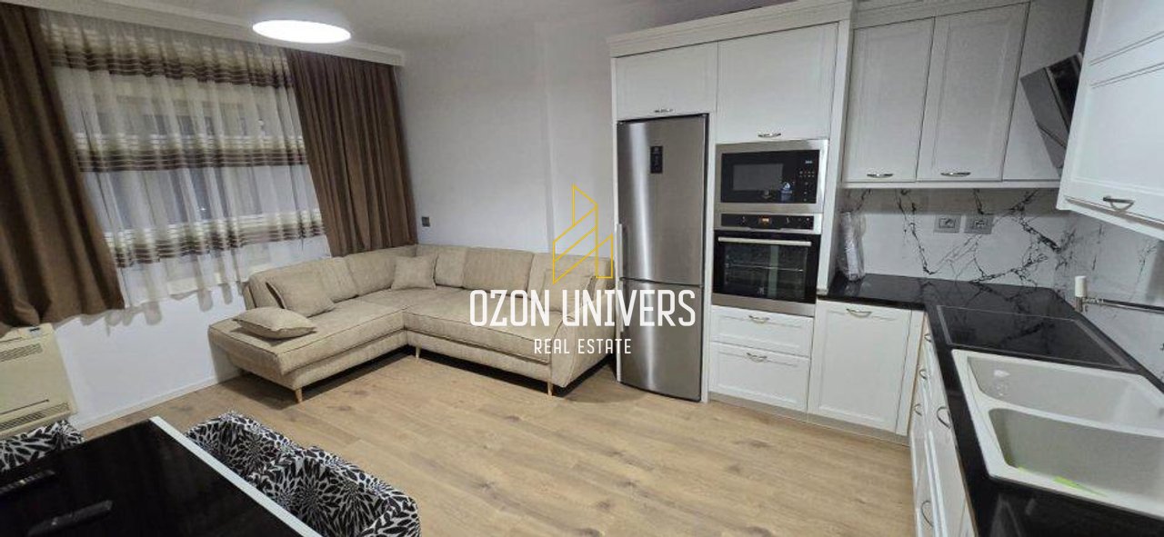 Apartament 1+1 për qira në Komunën e Parisit, pranë Lulishtes.