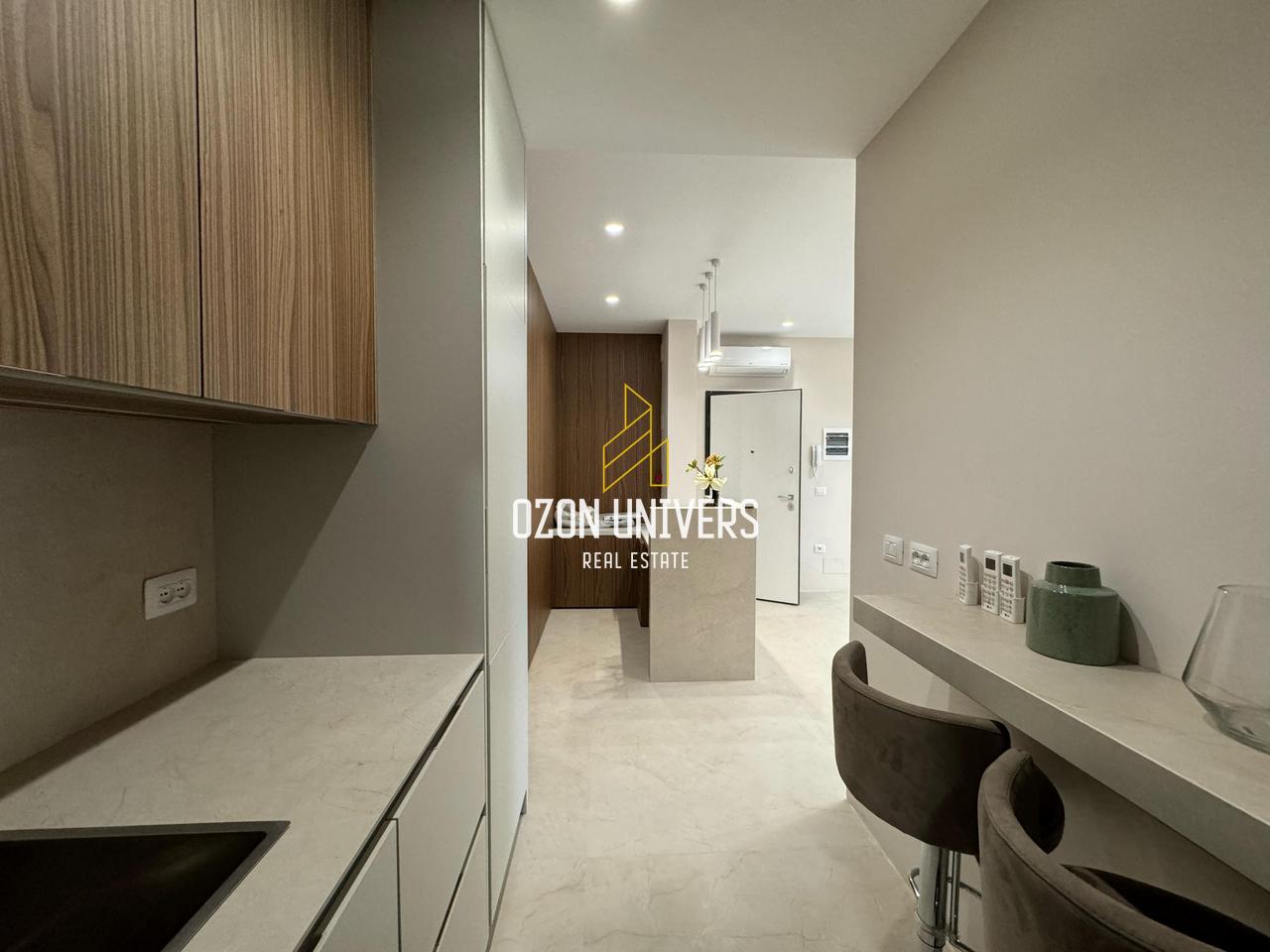 Business environment + parking for rent in Myslym Shyr