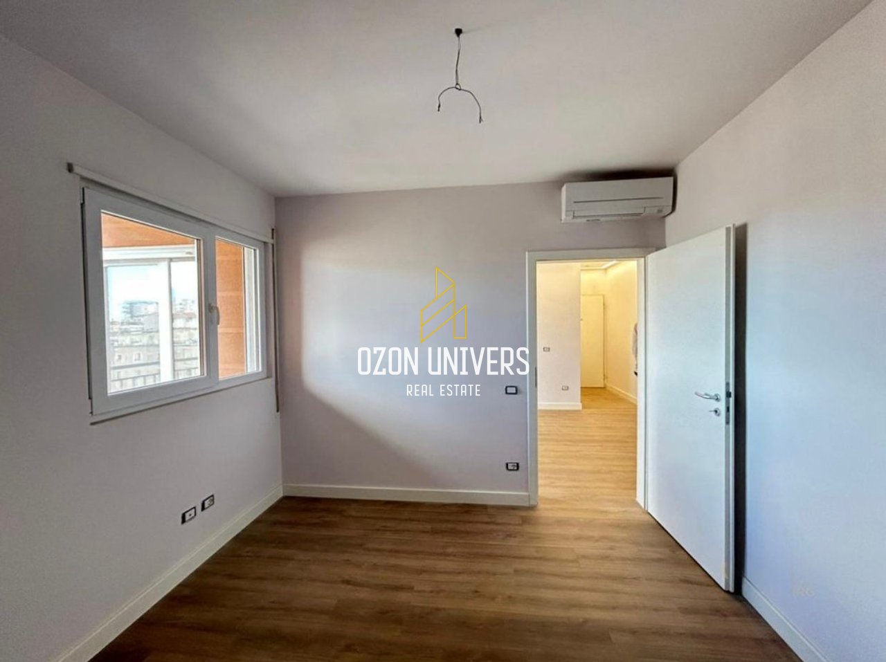 2+1 Apartment with Parking for sale near the Red School.
