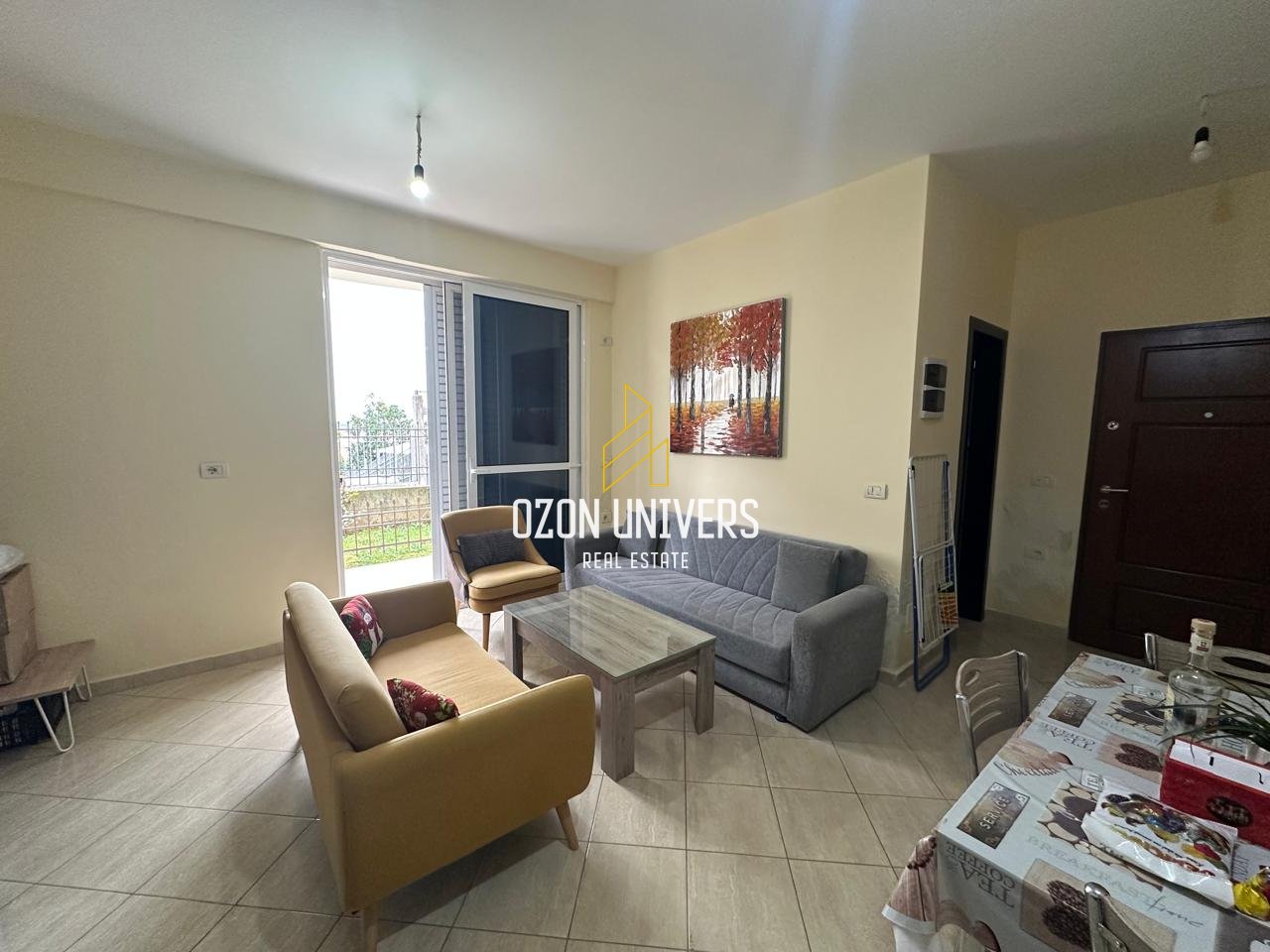 1+1 apartment with parking space for rent in Shkozë!