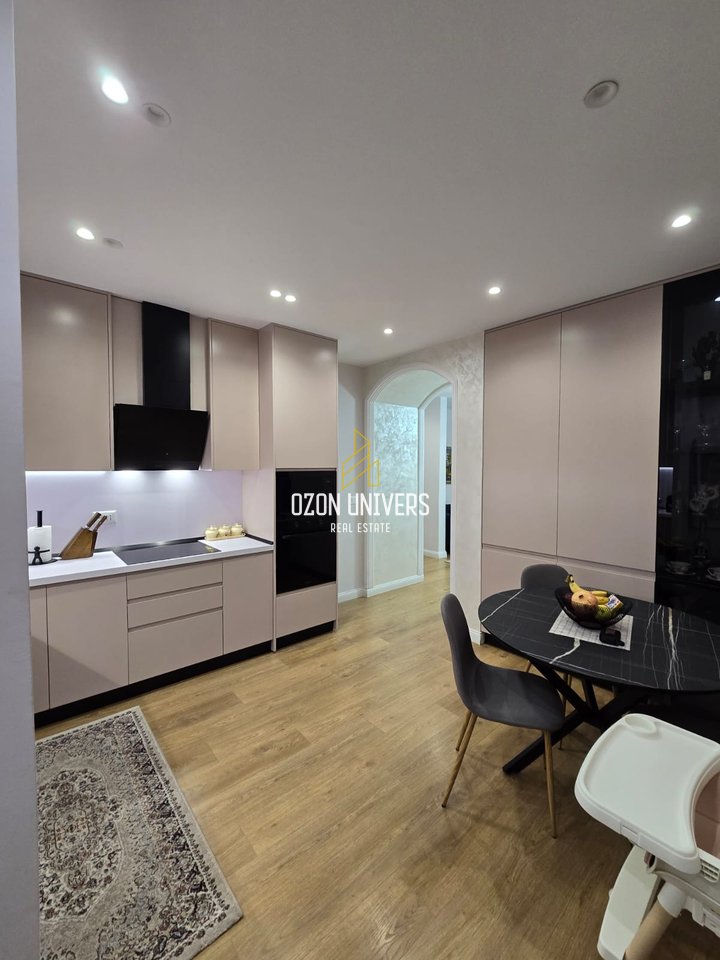 Apartament 2+1 për qira tek Sheshi Willson!