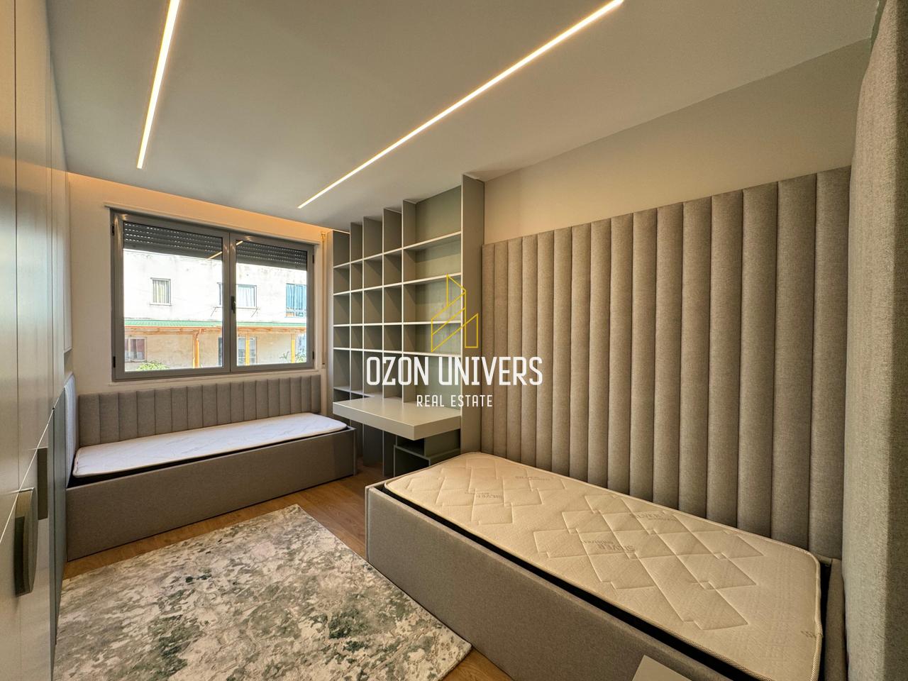 Modern 2+1 Apartment for sale at Unaza e Re!