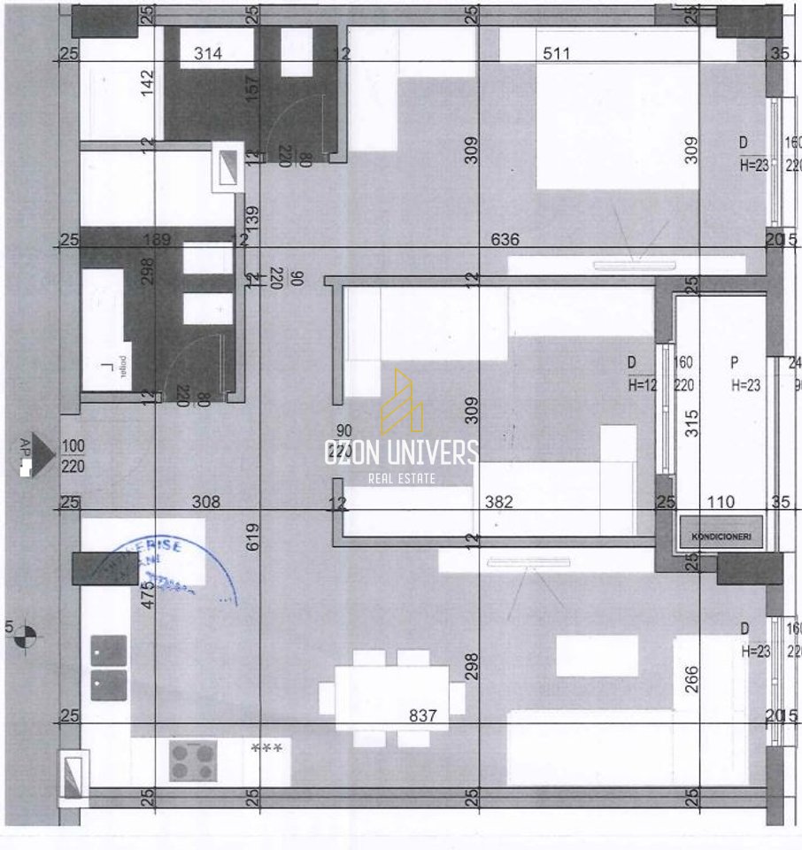 Apartament 2+1+2 për shitje mbi Maternitetin e Ri, Bulevardi "Bajram Curri"!