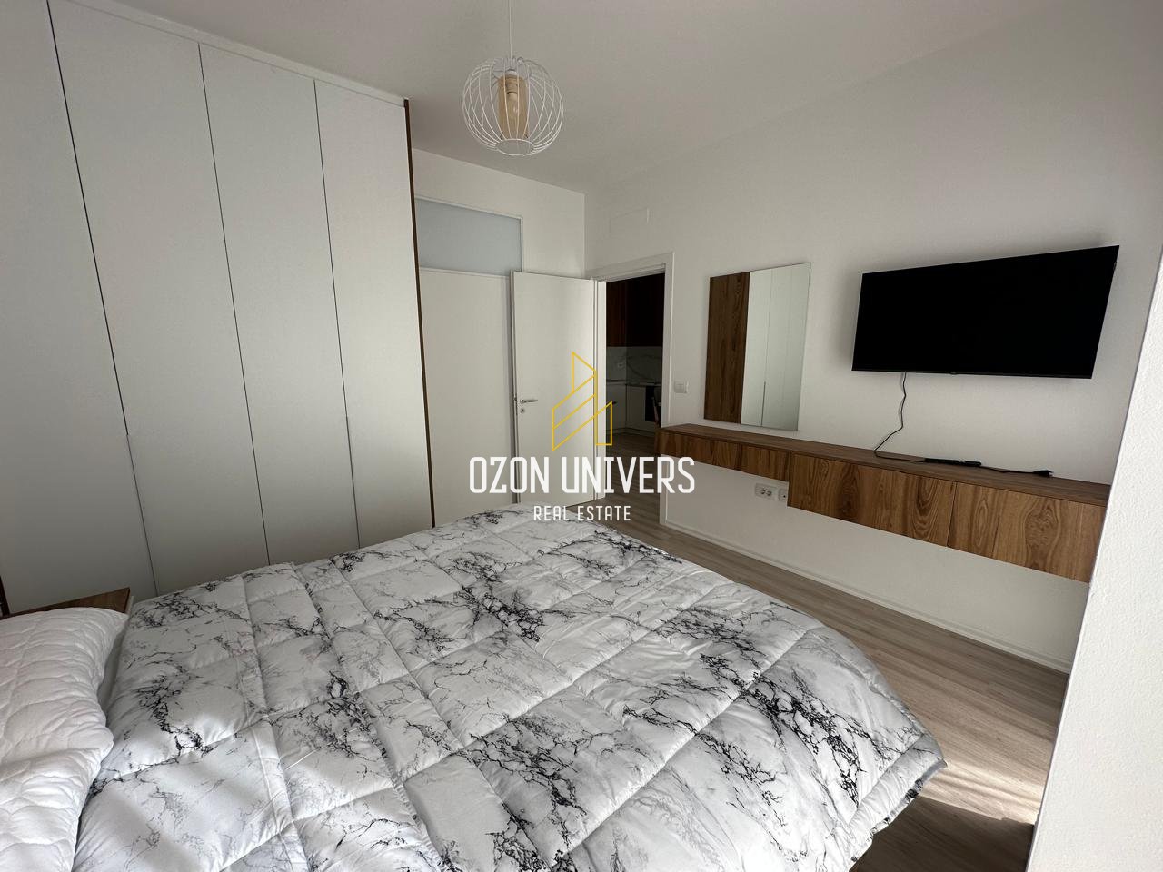 Apartament 2+1 për qira tek Zogu i Zi !