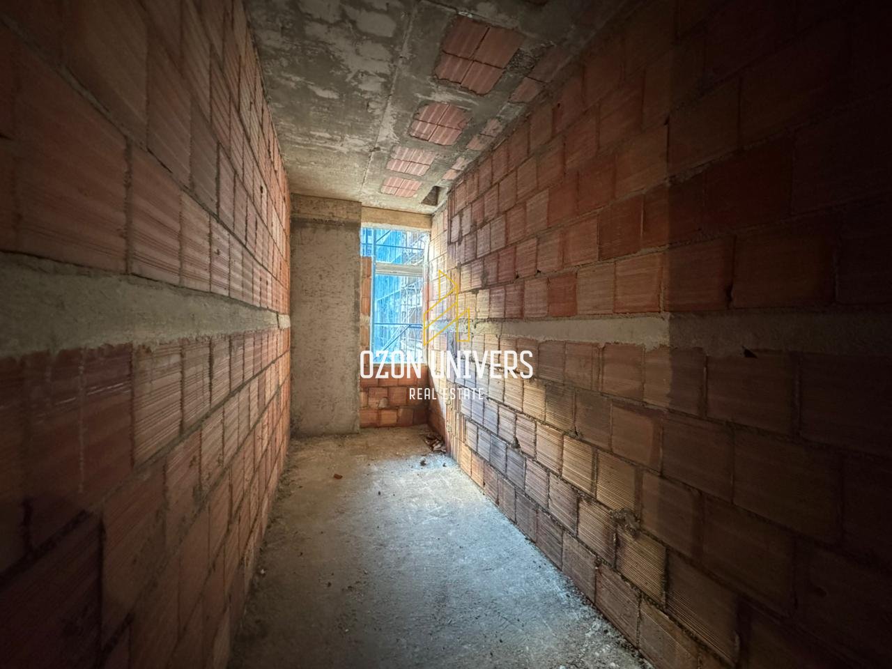 2+1 apartment for sale at Ringside Residence, Paskuqan!