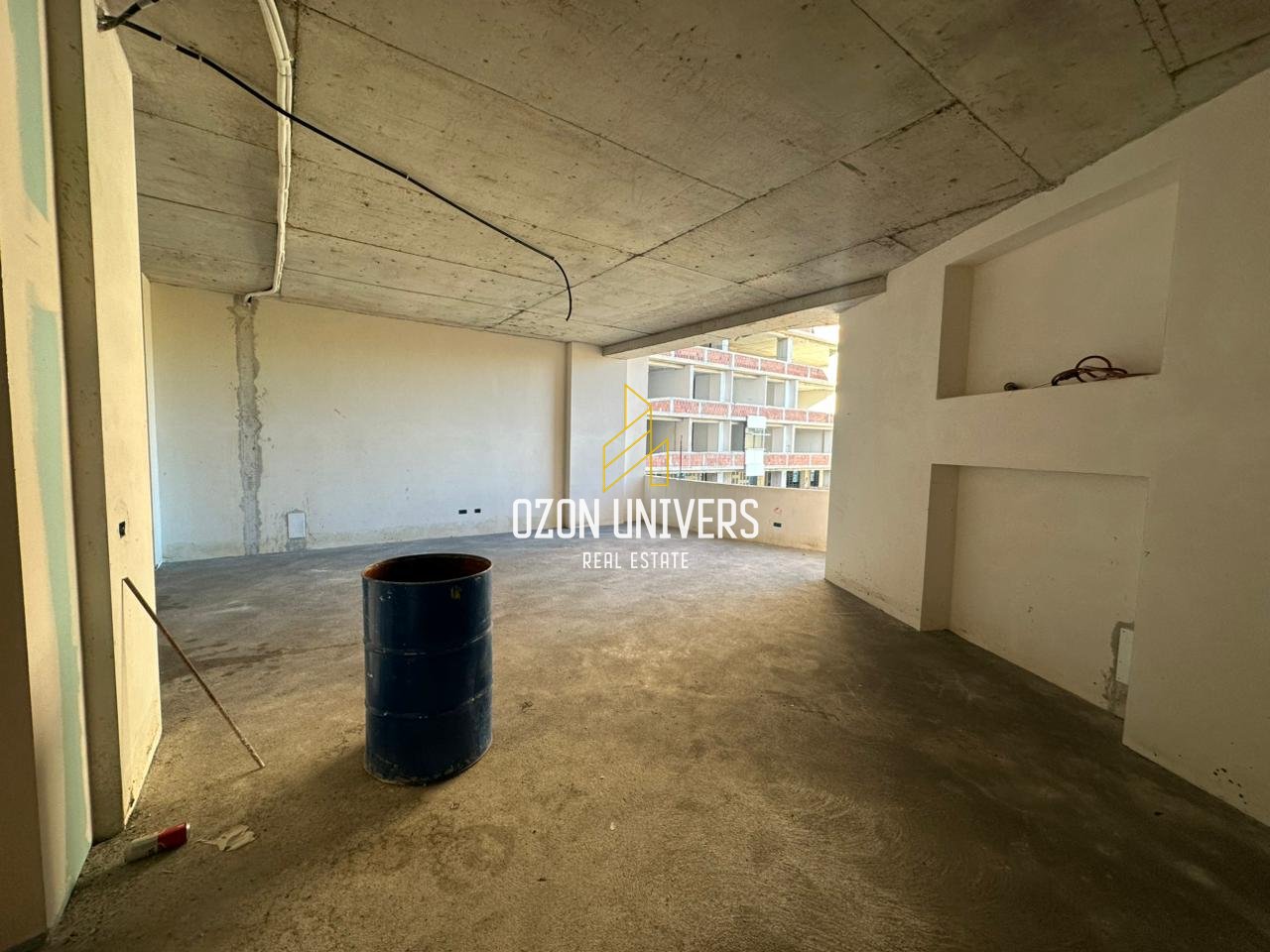 OKAZION! Apartament për shitje 2+1+2 Tek Ekspozita Bulding!