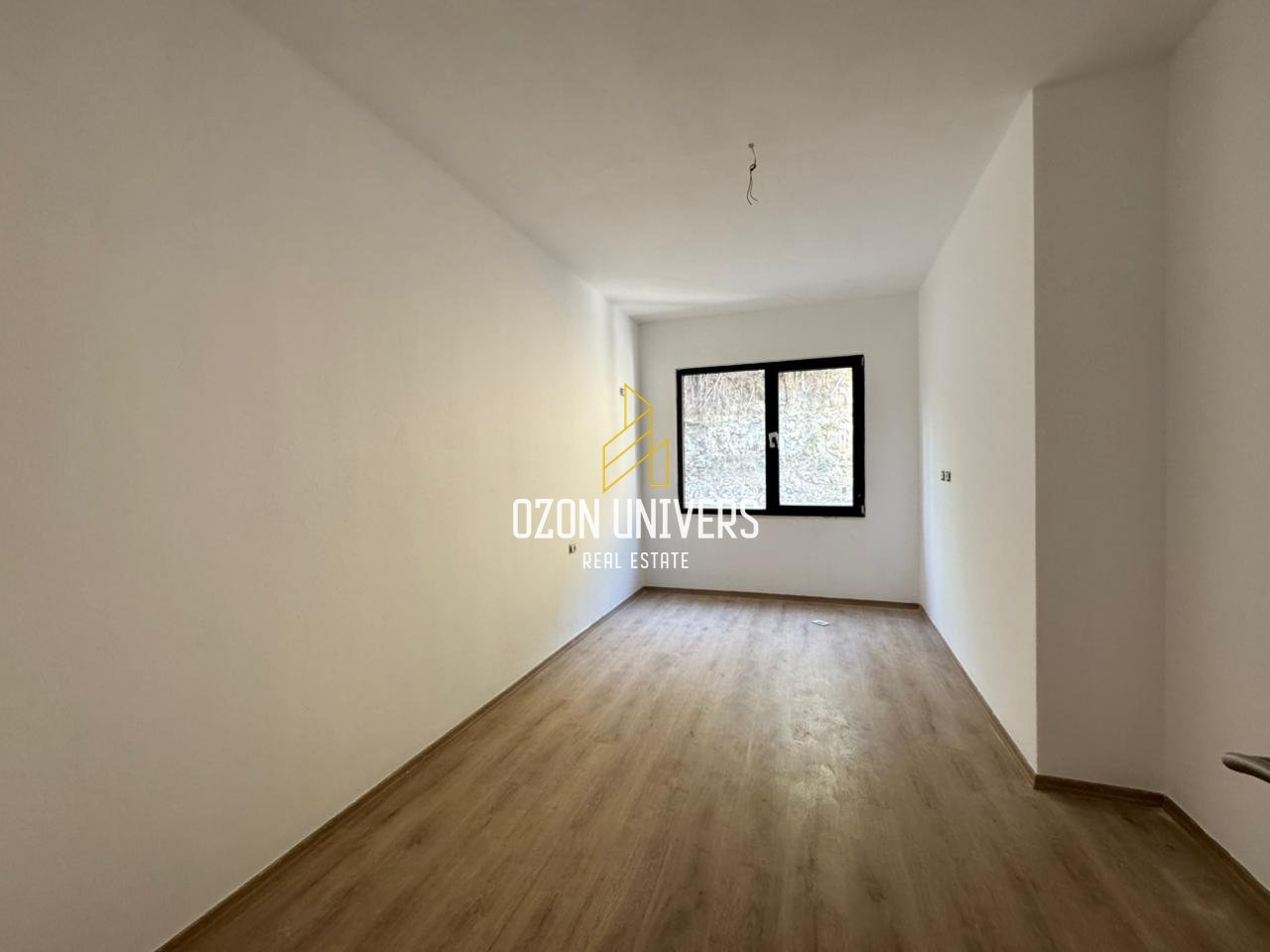 OKAZION! Apartament 2+1+2 për shitje tek Bellevue Residence, Rruga e Elbasanit, përballe Xibrakut!