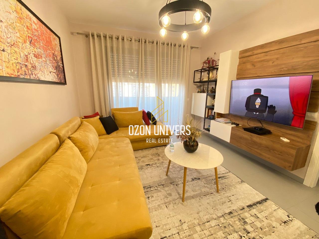 Apartament 1+1 për qira tek Stadiumi Dinamo!