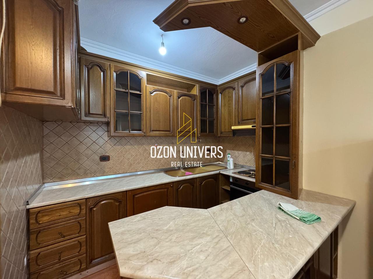 Apartament 2+1 për qira tek Ish Ekspozita!