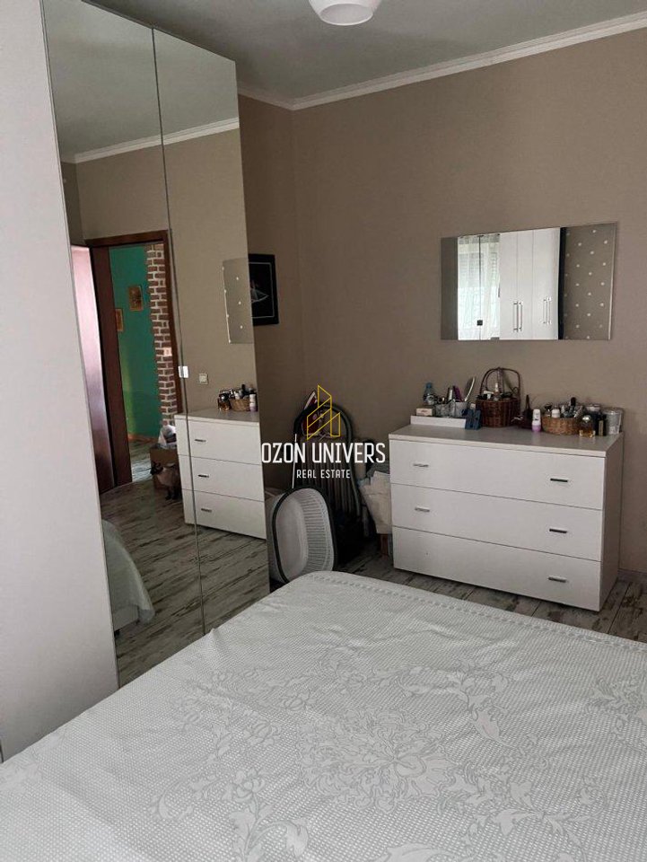 Jepet me qira apartament 2+1, Komuna e Parisit – pranë German Computers