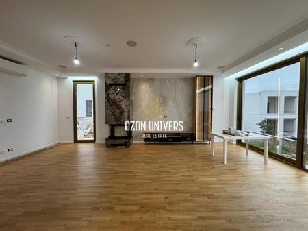 Villa moderna in affitto in Residenza vicino a TEG!