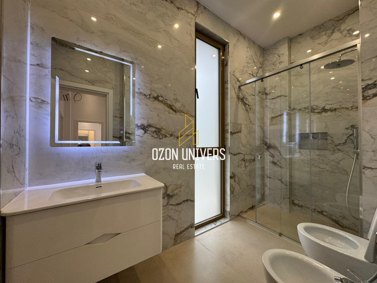 Villa moderna in affitto in Residenza vicino a TEG!