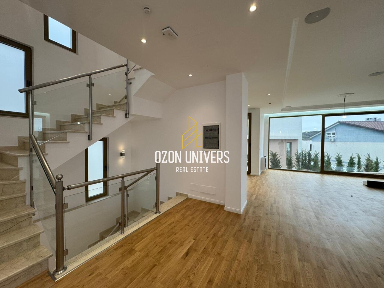 Villa moderna in affitto in Residenza vicino a TEG!