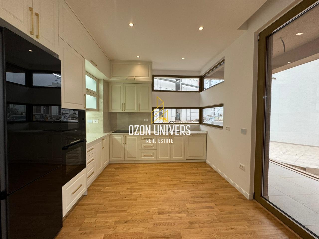 Villa moderna in affitto in Residenza vicino a TEG!