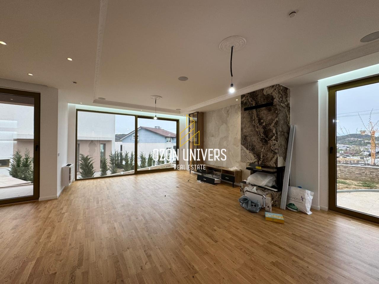 Villa moderna in affitto in Residenza vicino a TEG!