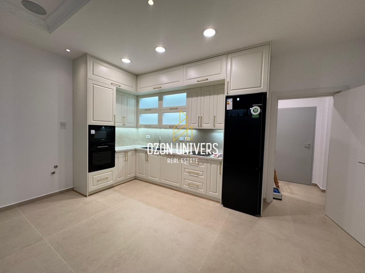 Villa moderna in affitto in Residenza vicino a TEG!