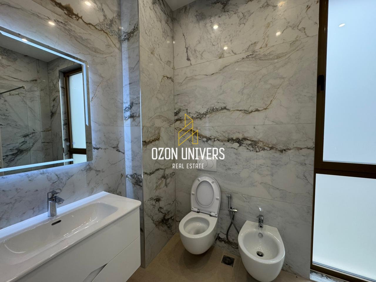 Villa moderna in affitto in Residenza vicino a TEG!