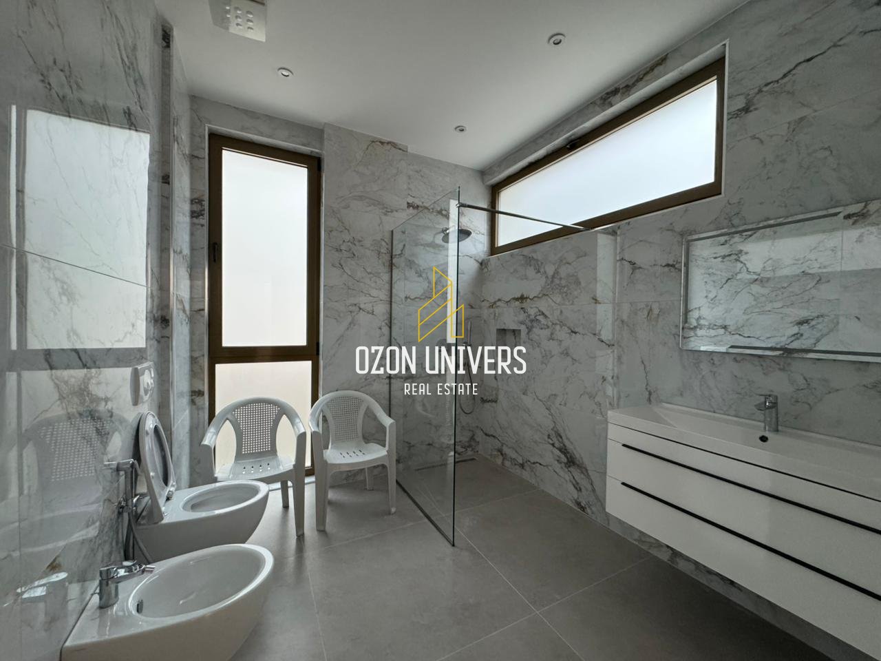 Villa moderna in affitto in Residenza vicino a TEG!