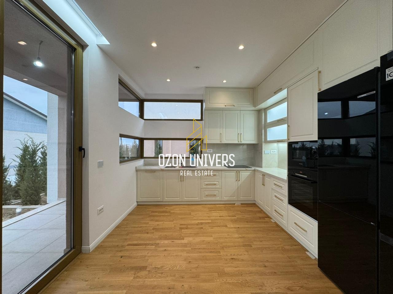 Villa moderna in affitto in Residenza vicino a TEG!