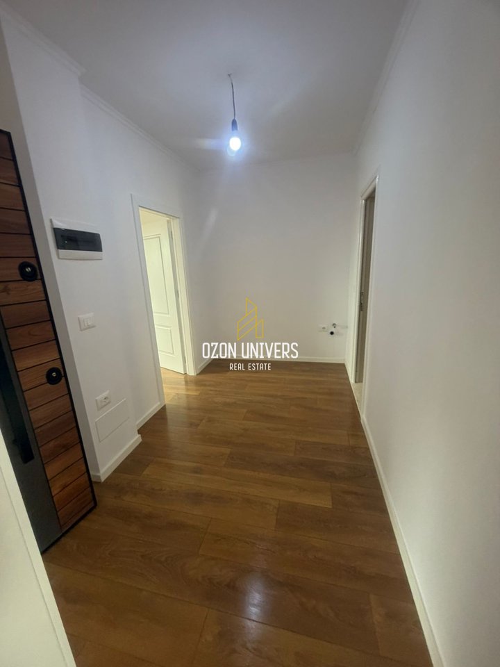 Apartament 1+1 për shitje në Porcelan!