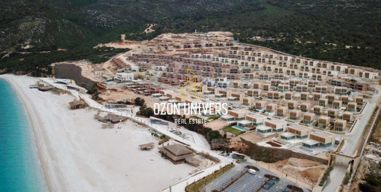 1+1 apartment with parking for sale in Green Coast 2!