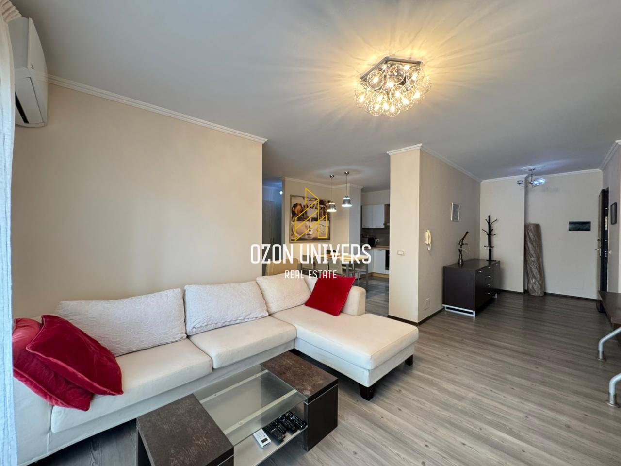 Apartament 2+1+2 për qira në Bllok, pranë Juridikut!