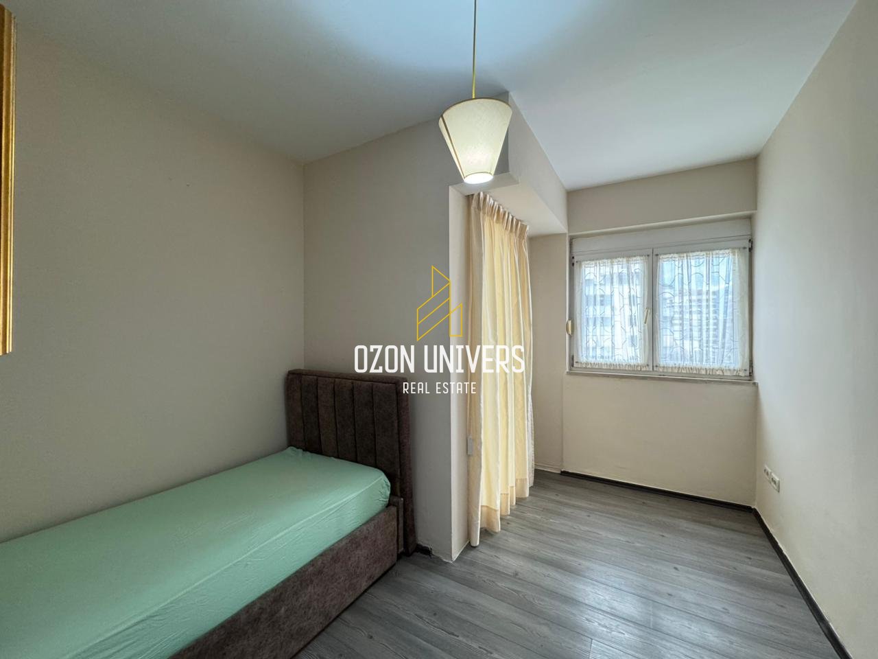 Apartament 2+1+2 për qira në Bllok, pranë Juridikut!