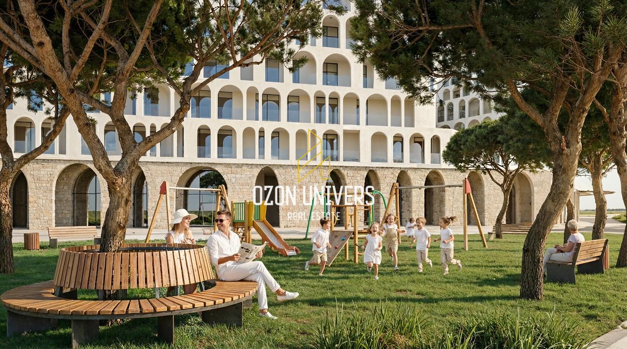 Apartament 1+1 për shitje tek One Orikum Bay, Përballe Portit!