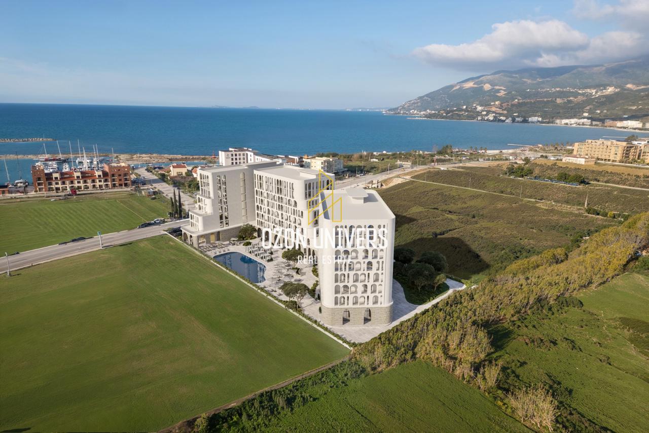 Apartament 1+1 për shitje tek One Orikum Bay, Përballe Portit!