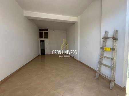 Ambient biznesi për qira tek Rruga  Hito Cako,Astir!