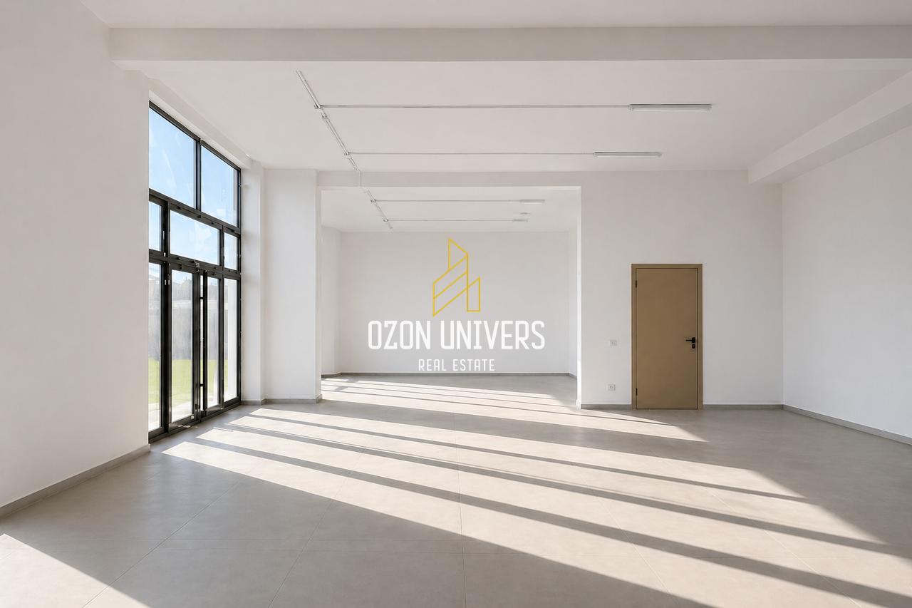 Business premises for rent at the former Aviation Field!