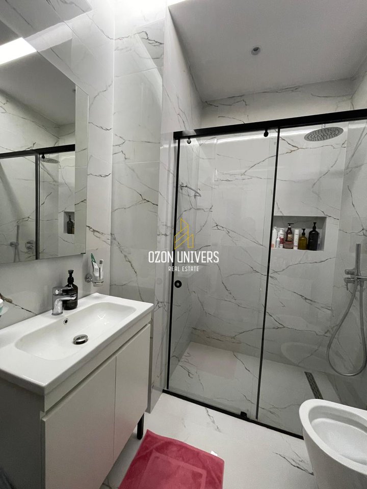Apartament 2+1+2 për qira, tek Rruga e Kosovarëve!