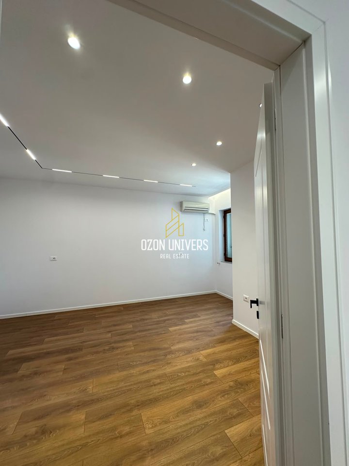 Apartament 2+1 për shitje, tek Ura e Nisharakut!
