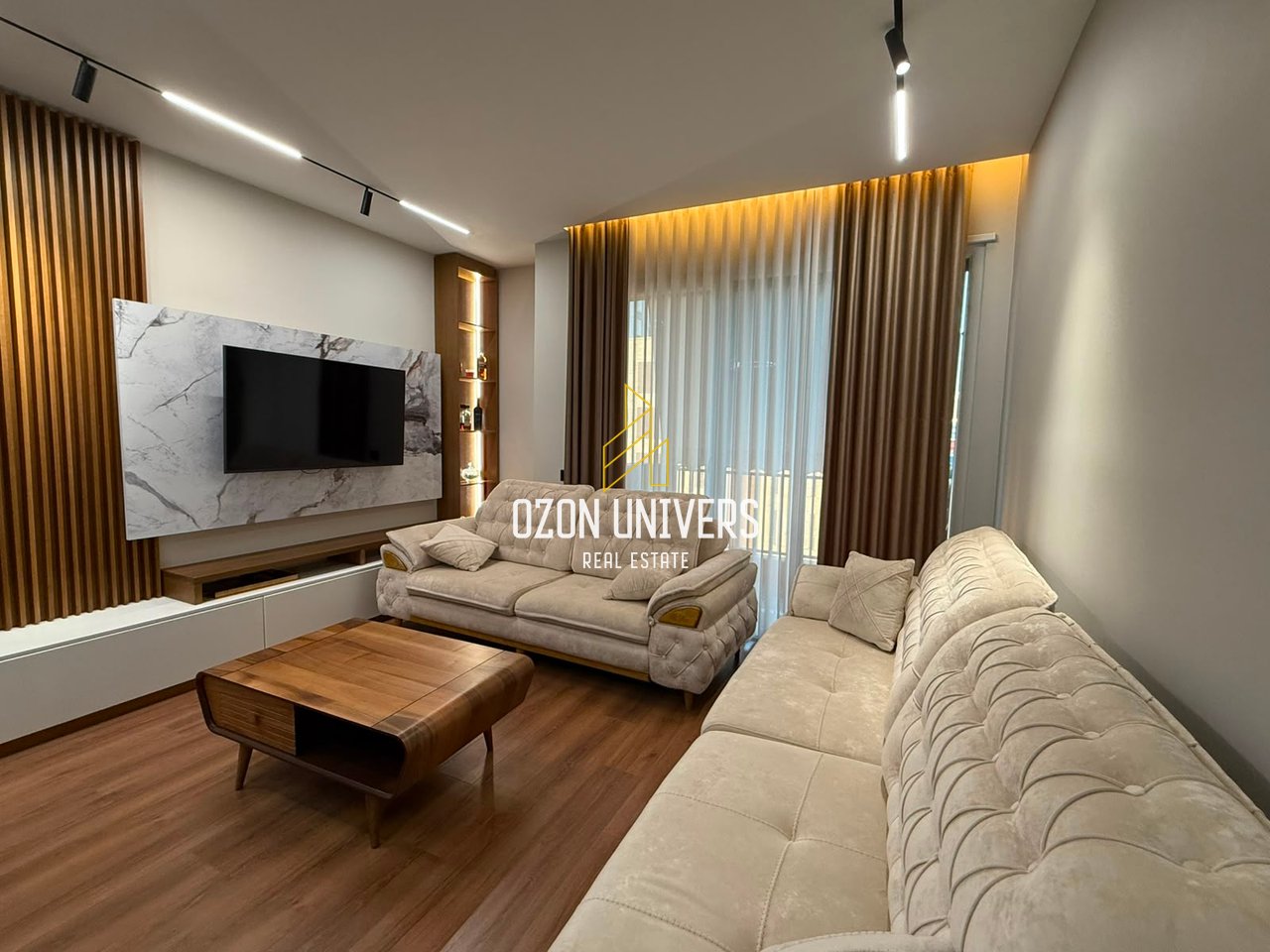 Apartament 2+1 me parkim, tek Rruga 5 Maji!