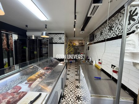 Ambient Biznesi në Shitje, Rruga 5 Maji!