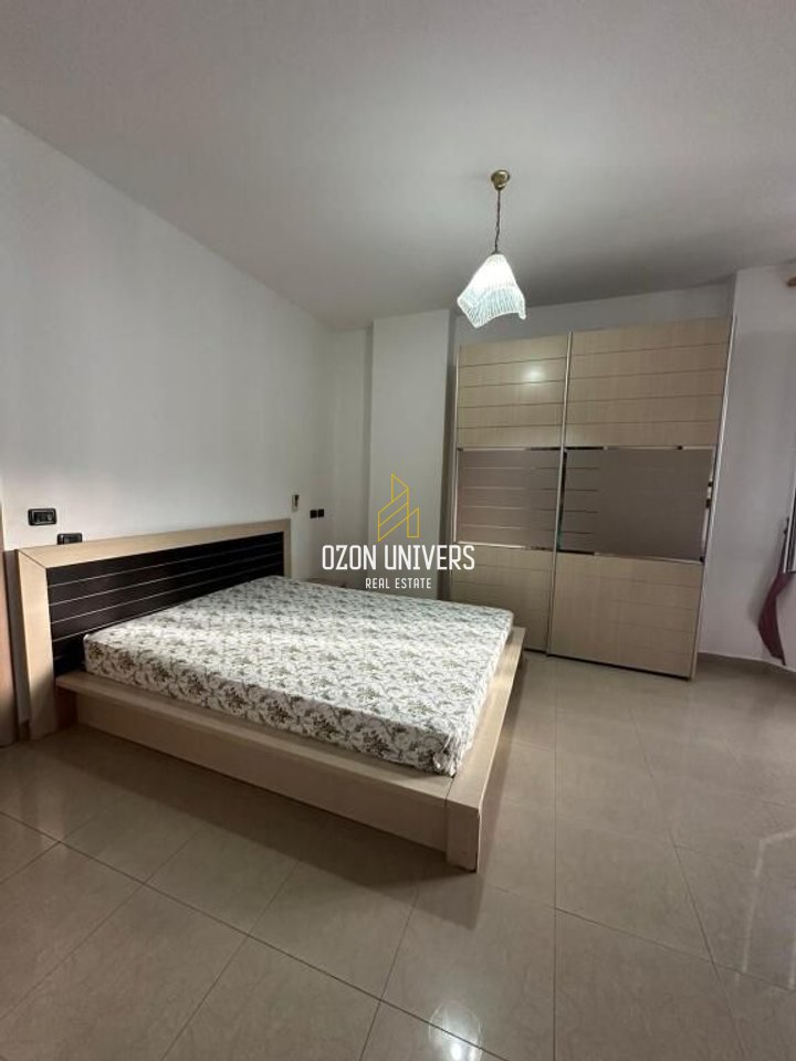 Apartament 3+1+2 për shitje, në Yzberisht tek Pallatet Çabej!